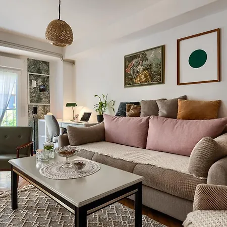 Apartman Avocado Apartment City Center- Pet Friendly! *